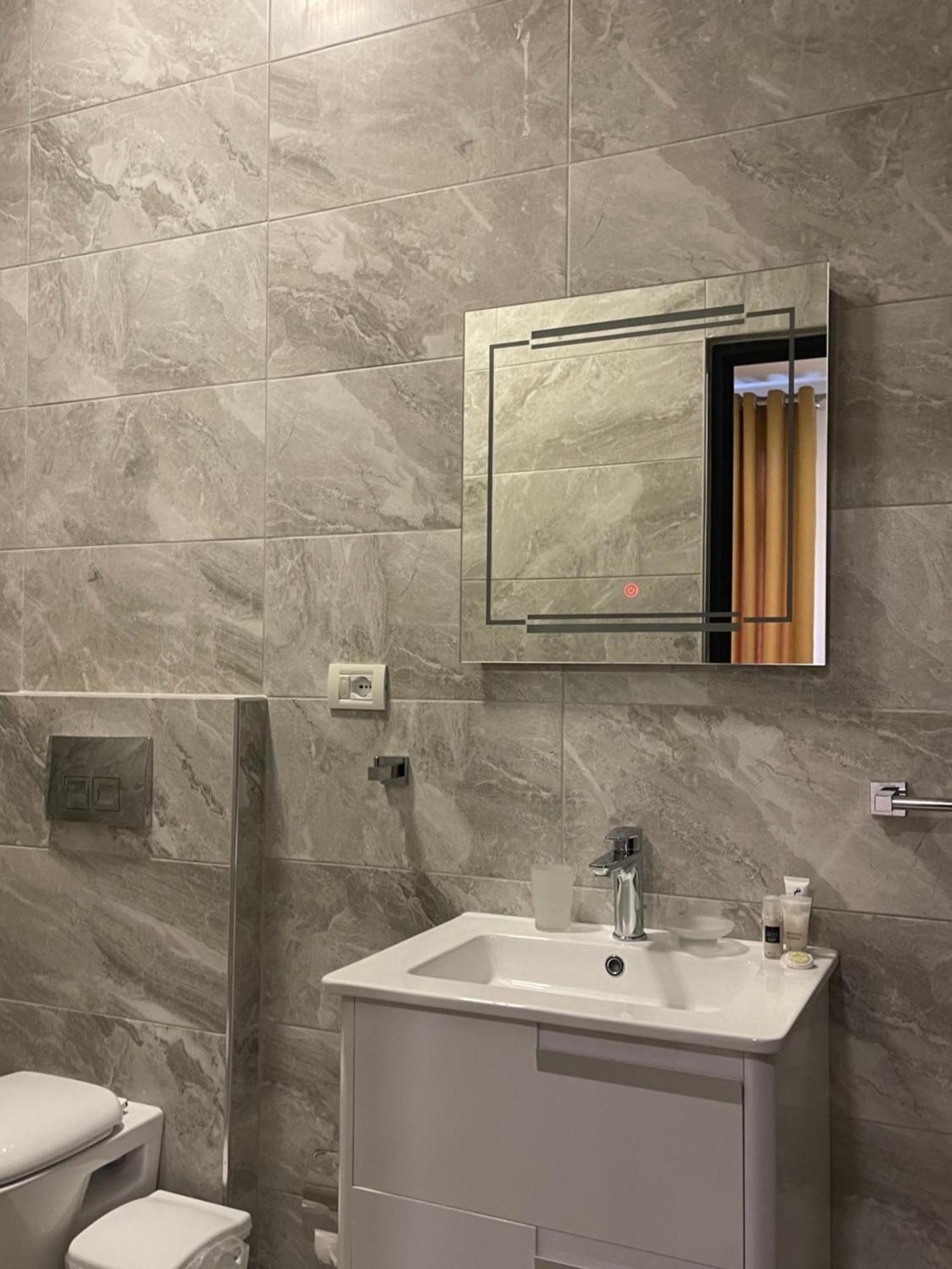 Ora Apartament Pogradec Luaran gambar