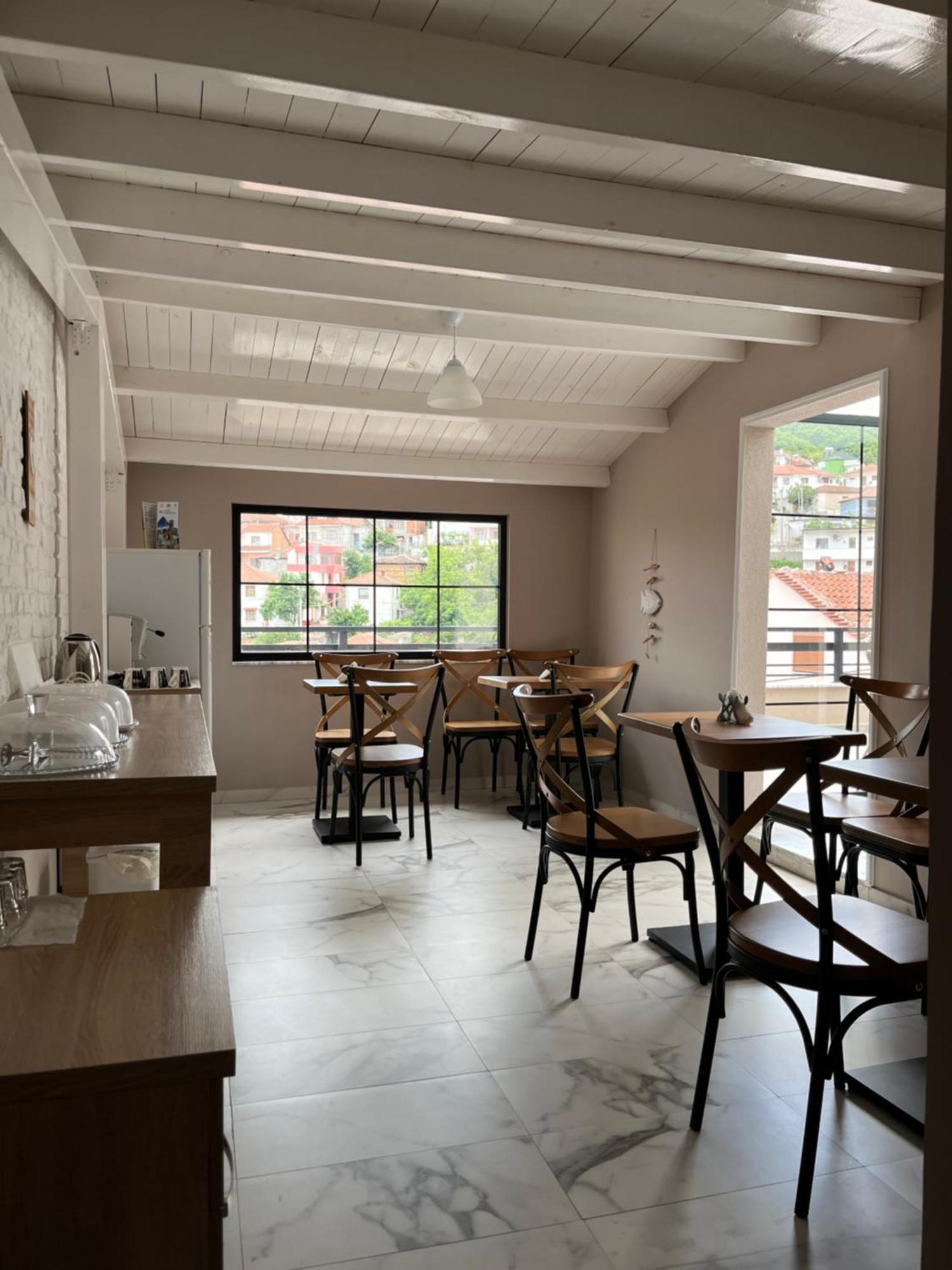 Small Hotel Ora Pogradec Luaran gambar