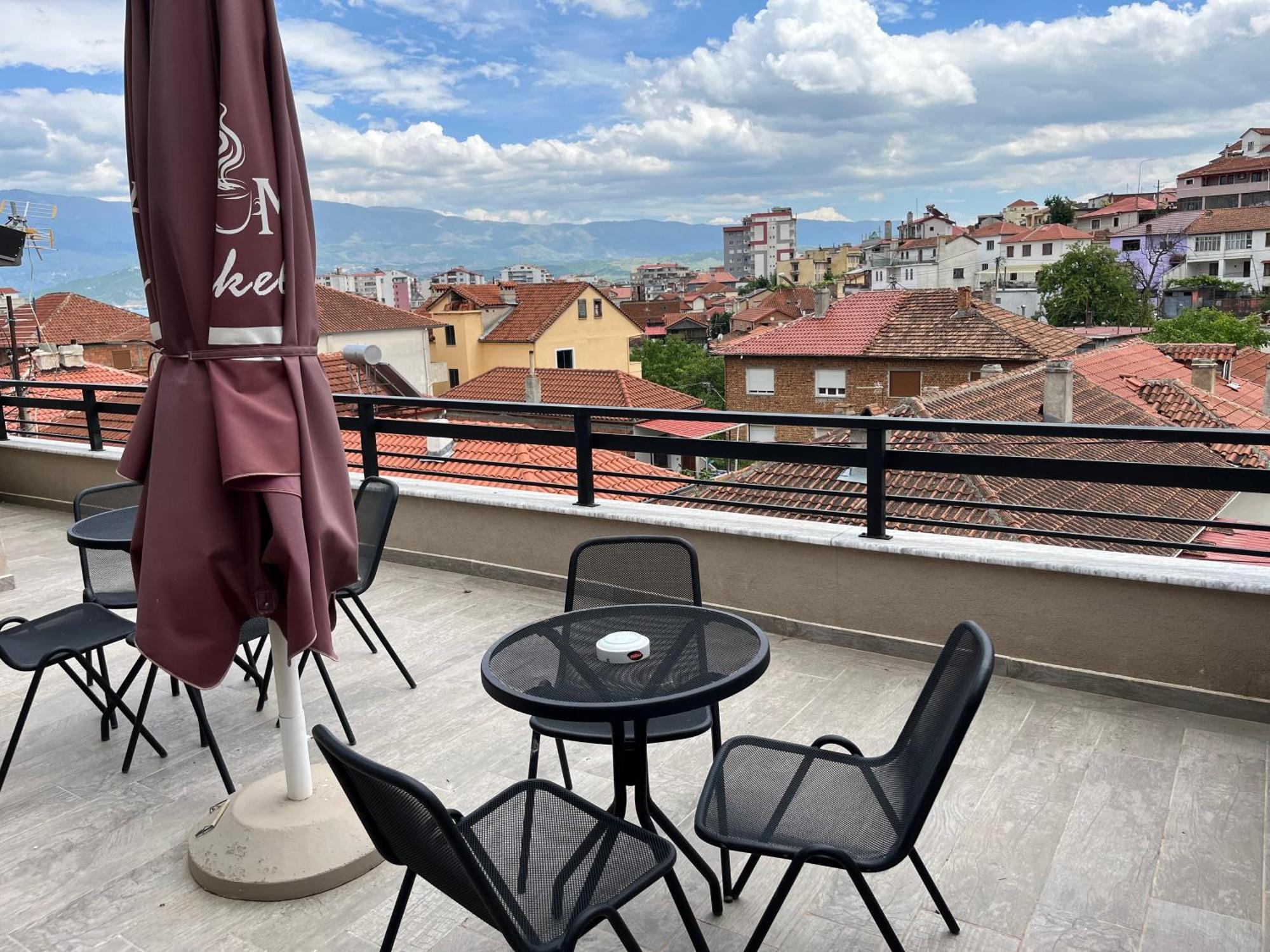Small Hotel Ora Pogradec Luaran gambar